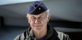 Major General Charles Elwood « Chuck » Yeager